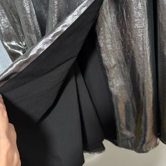 Gianni Bini Noa Lame Silver Metallic V-Neck Long Sleeve Wrap Party Dress NWT - Picture 8 of 11